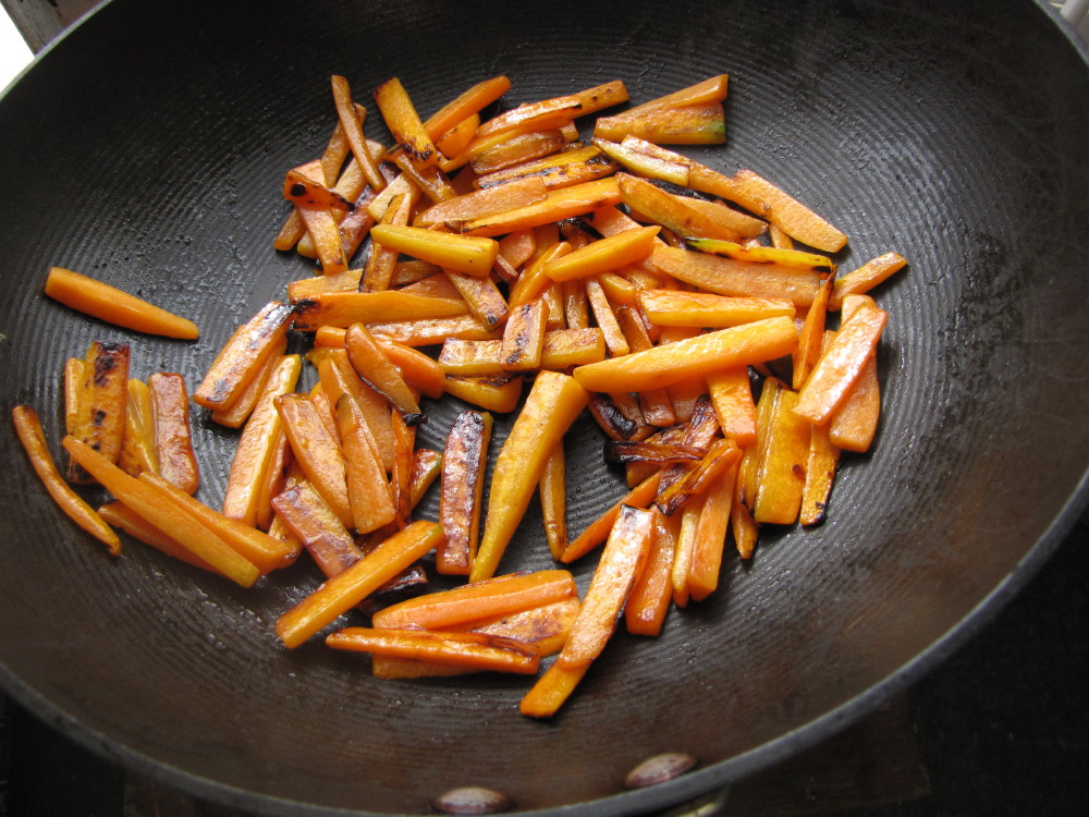 Woks and Stirfry Pans